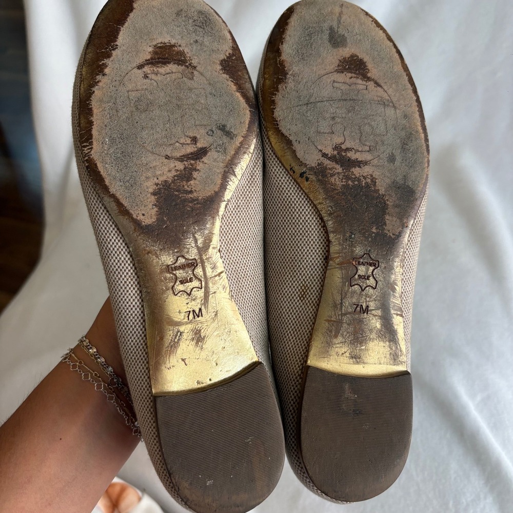 Tory Burch Reva Ballet Flats Tan Canvas Leather Logo Medallion Size 7M - Picture 4 of 6